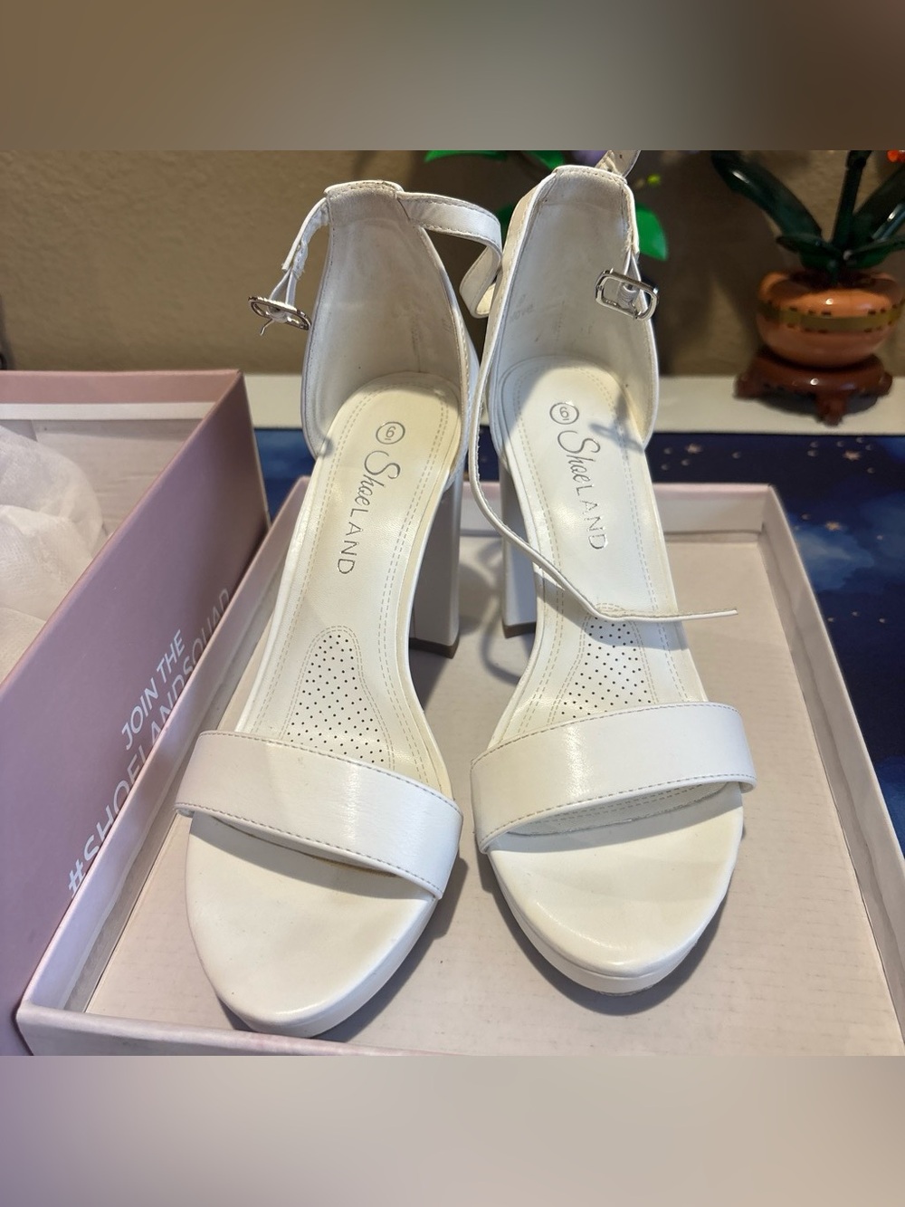 Shoe Land white heels